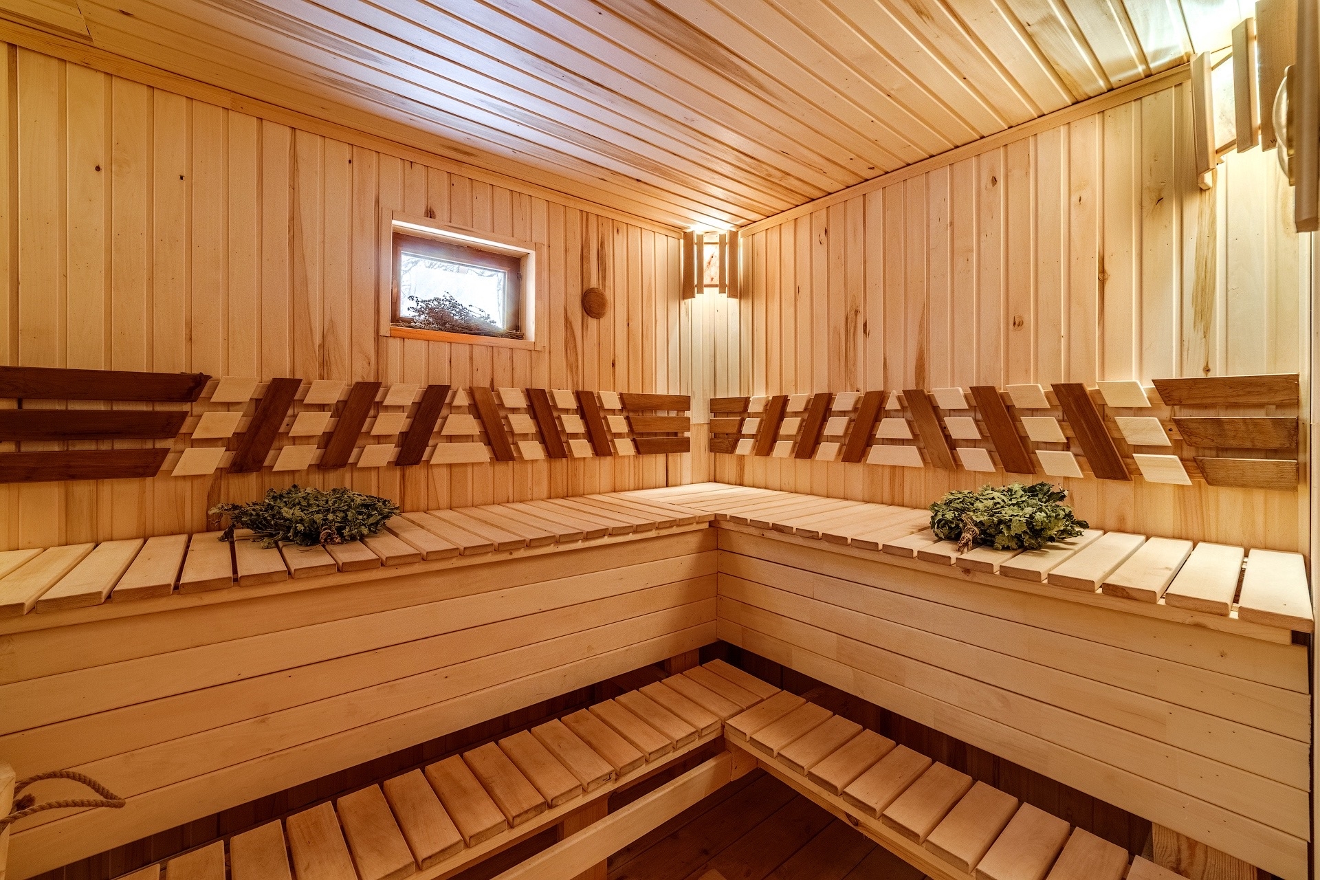 Чан под открытым небом и тишина вокруг: 1